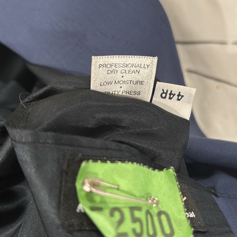 Hart Schaffner Marx Made in USA Men's Navy Dress Blazer-size 44R - Picture 11 of 11